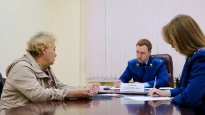 Работа мобильной приемной межрайонной природоохранной прокуратуры г. Москвы